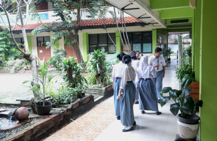 Kaji Penambahan Waktu Edukasi Kesehatan Reproduksi di Sekolah