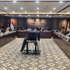 Komisi B DPRD DKI Jakarta bersama eksekutif menggelar rapat kerja membahas Rancangan Peraturan Daerah (Ranperda) Pertanggungjawaban Pelaksanaan APBD (P2APBD) Tahun Anggaran 2025, Rabu (17/6). Ketua Komisi B Nova Harivan Paloh memimpin rapat. Menyoroti temuan dari Laporan Hasil Pemeriksaan (LHP) Badan Pemeriksa Keuangan (BPK) pada Organisasi Perangkat Daerah (OPD) selama tahun 2025 Nova menegaskan, eksekutif harus menjelaskan secara rinci atas temuan LHP BPK. “Berapa banyak program diahun 2025 yang tidak terserap?,” tanya Nova dalam rapat tersebut. Temuan BPK itu menjadi satu di antara fokus Komisi B. “Apa saja realisasinya beserta juga terkait dengan apa? Apa saja yang menjadi concern kita,” tandas dia. Hadir dalam rapat itu, Anggota Komisi B Pandapotan Sinaga, Ahmad Moetaba, dan Francine Widjojo. Sedangkan dari eksekutif, hadir Asisten Perekonomian dan Keuangan Setda Provinsi DKI Jakarta Suharini Eliawati. Termasuk, Kepala Biro Perekonomian dan Keuangan Setda Pemprov DKI Jakarta Muhammad Abas, Dinas Perhubungan, Dinas Ketahanan Pangan Kelautan dan Pertanian (KPKP), Dinas Tenaga Kerja Transmigrasi dan Energi (Disnakertansgi). Turut hadir , Dinas Perindustrian Perdagangan Koperasi Usaha Kecil dan Menengah (PPUKM) Dinas Pariwisata dan Ekonomi Kreatif (Disparekraf), Dinas Penanaman Modal dan PTSP, dan Badan Pembinaan (BP) BUMD, Badan Pelayanan Pengadaan Barang dan Jasa Provinsi (BPBJ). Biro Perekonomian Setda DKI Jakarta, Biro Kerjasama Daerah Setda DKI Jakarta. Pertemuan itu mengacu pada Surat Nomor 671/UD.00.00 yang ditandatangani Ketua DPRD DKI Jakarta Suhud Alydnudin. (apn/df)