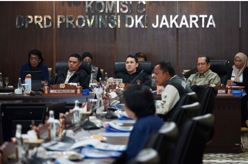 Kenaikan Tarif Transjakarta Harus Dikaji secara Matang