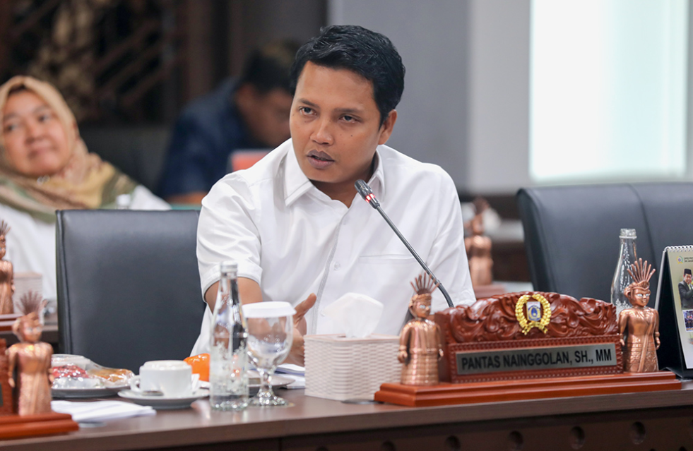 Bereskan Kabel Semrawut, Fu’adi: Keluhan Masyarakat Sangat Tinggi